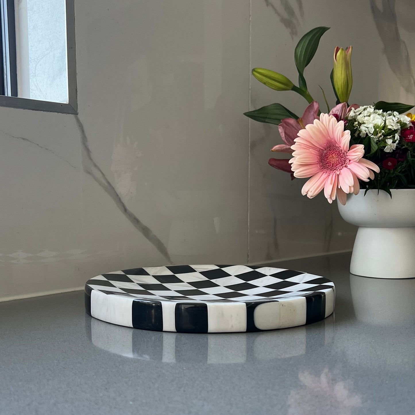 Gatsby Checkered Concave Platter/Tray