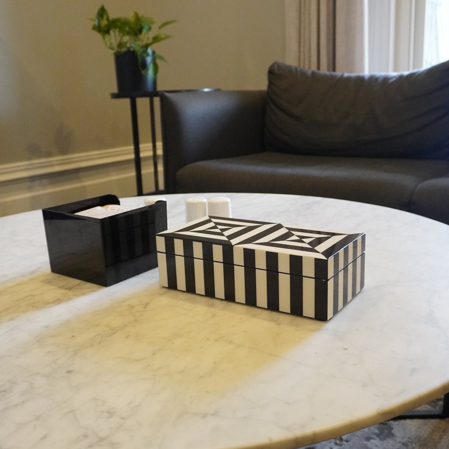 Florence Lacquer Storage Box in Off-white and Black