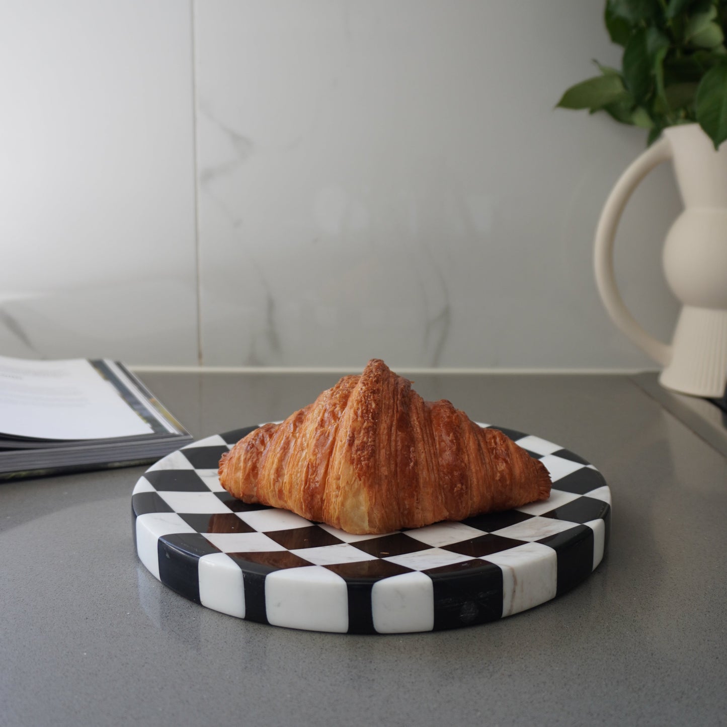 Gatsby Checkered Concave Platter/Tray